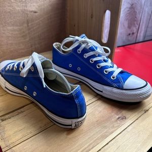 Converse Low